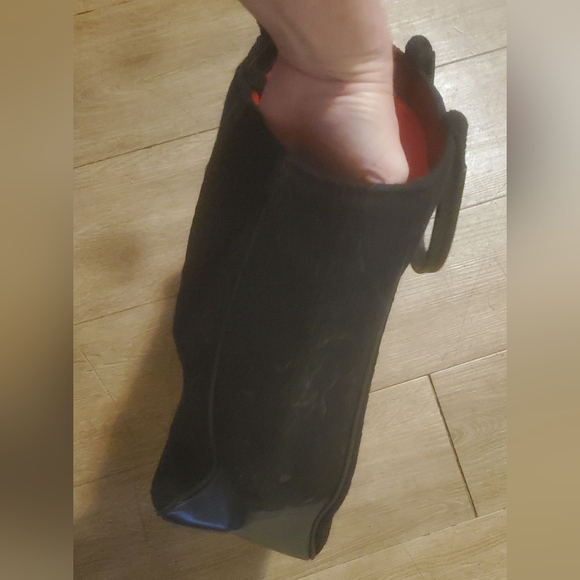 Givenchy Parfums Anniversary Large Black Tote Bag. - Picture 9 of 16